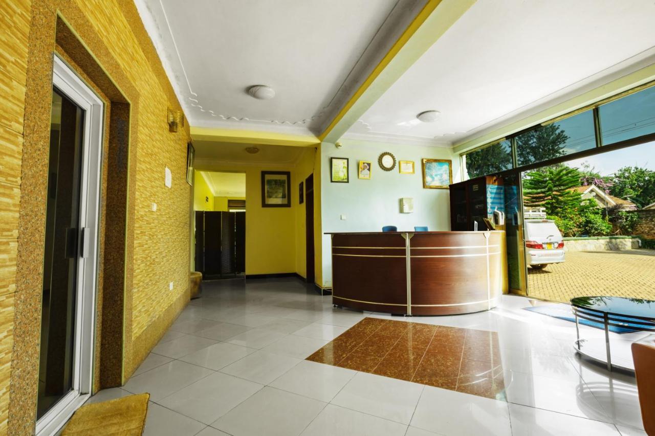 Santa Maria Hotel เอนเทบเบ้ ภายนอก รูปภาพ